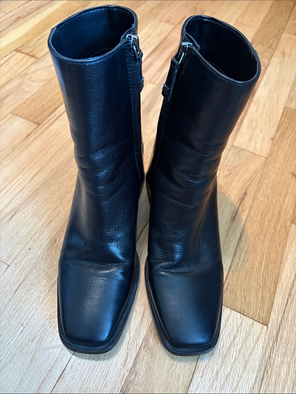 Sam Edelman Classic Black Leather Square-Toe Ankle Boots size 8